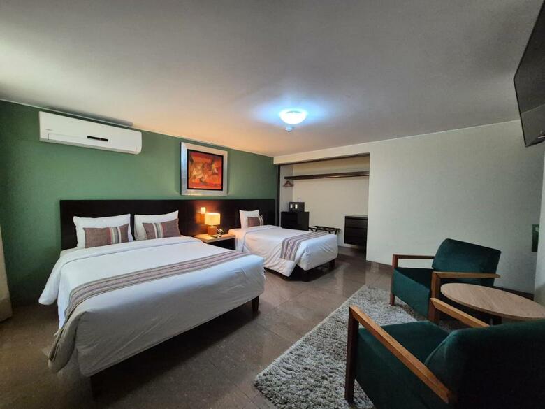 Hotel El Tambo 1