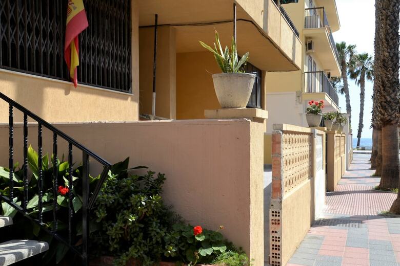 Hostal Tropical