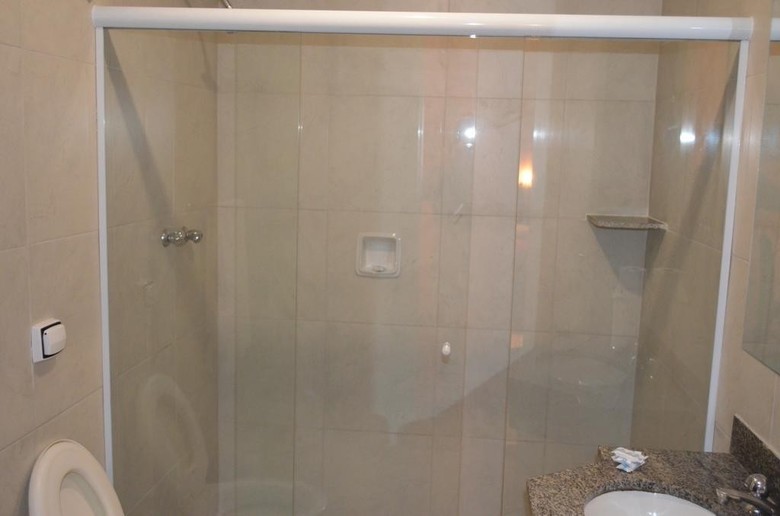 Reinales Plaza Hotel