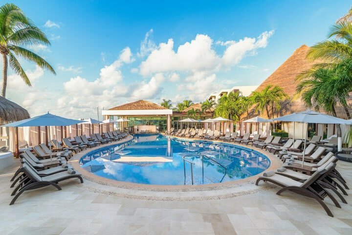 Hotel Desire Resort & Spa