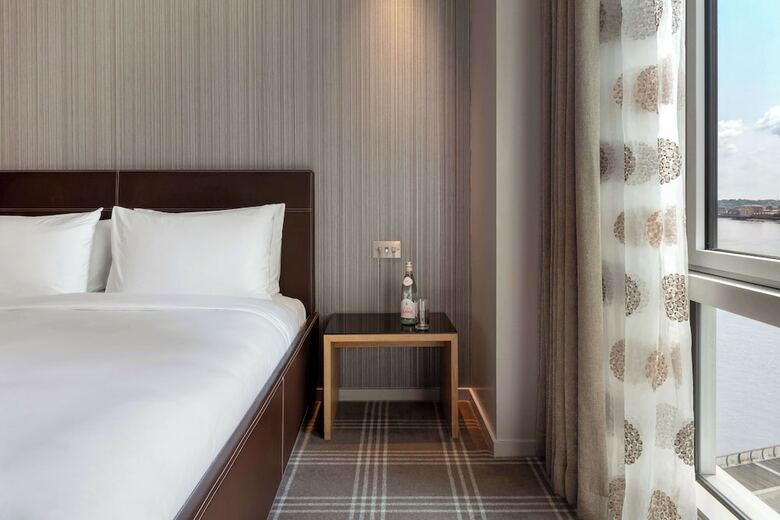 Hotel Radisson Blu Edwardian New Providence Wharf