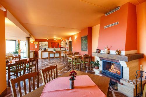 Hostal Penzion Dana