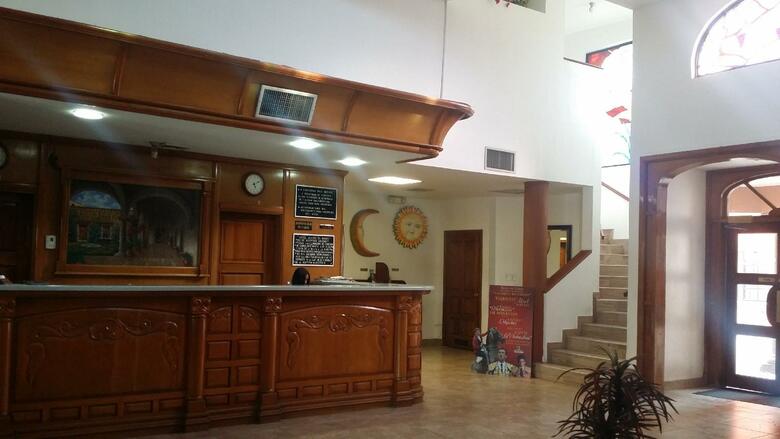 Hotel Suites El Paseo