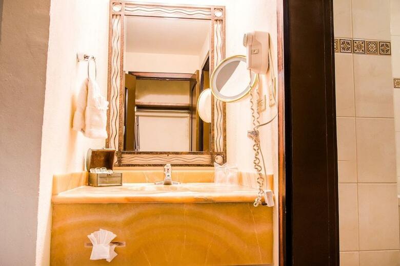 Hotel Mar�a Bonita Consulado Americano