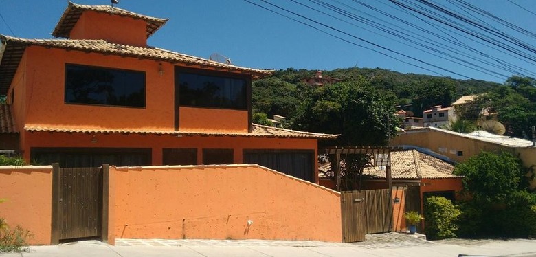 Hostal Biruta Guest House