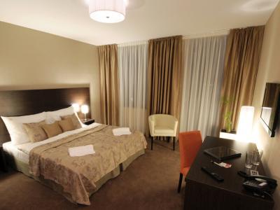 Old Town Hotel