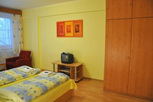 Hotel Kom�rov