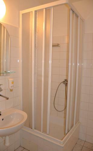 Hotel Kom�rov