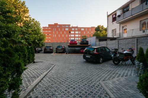 Vv Hotel