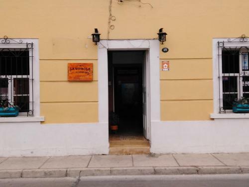 Hostal Hostel La Vitrola