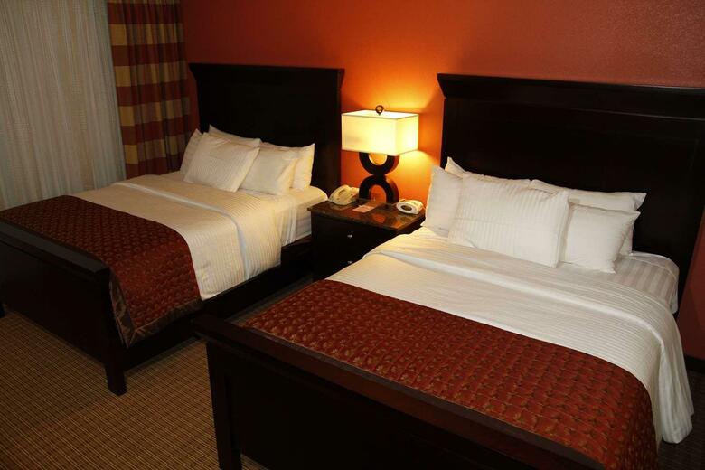 Viscount Suite Hotel