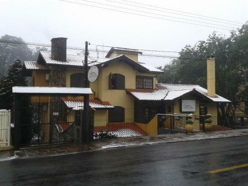 Hostal Pousada Encantos Da Terra