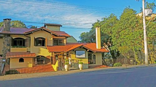 Hostal Pousada Encantos Da Terra