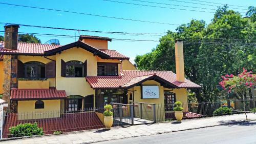 Hostal Pousada Encantos Da Terra