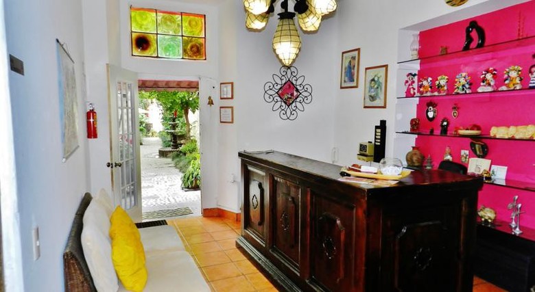 Rosa Morada Bed & Breakfast