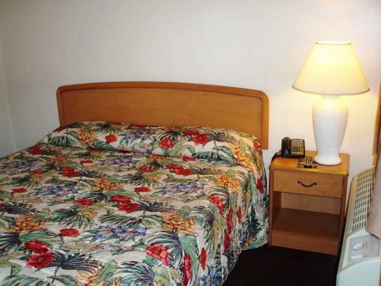 Motel Knights Inn And Suites