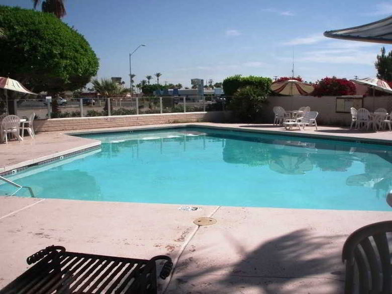 Motel Knights Inn And Suites