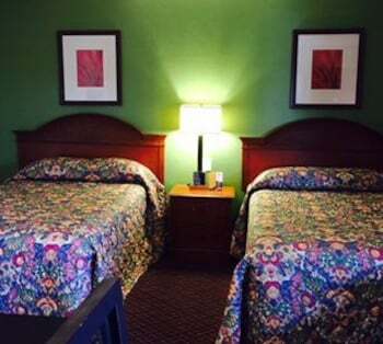 Hacienda Motel