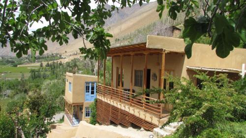 Lodge Caba�as Elquimista