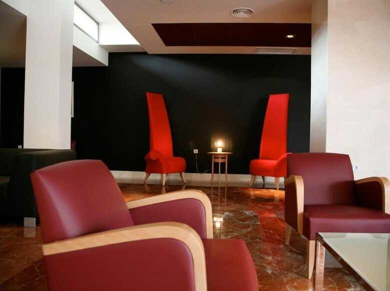 Tch Hotel
