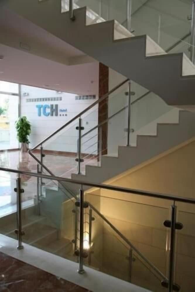 Tch Hotel