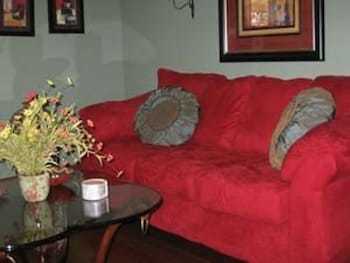 Bed & Breakfast Heart Of The Hills Inn
