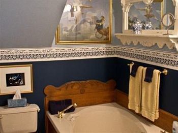 Hidden Springs Bed And Breakfast