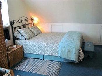 11 Singleton House B&B