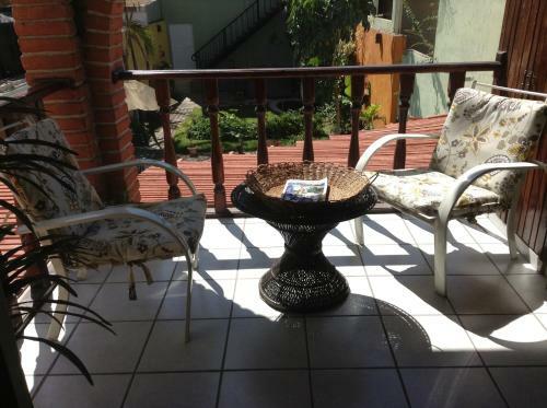 Bed & Breakfast Posada Colibri