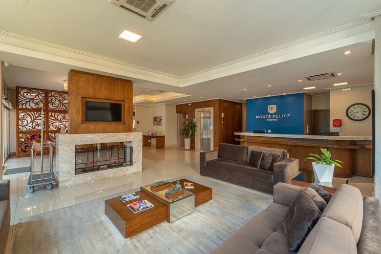 Encantos Charme Hotel