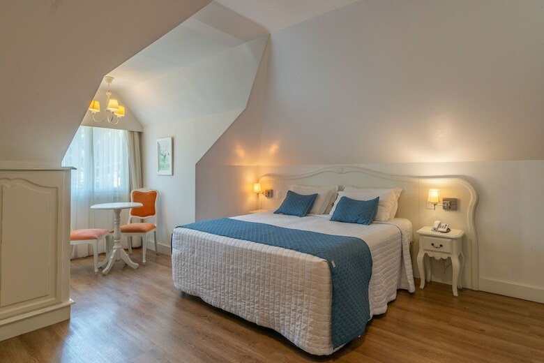 Encantos Charme Hotel