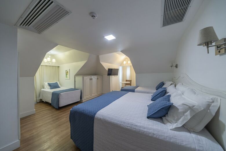 Encantos Charme Hotel