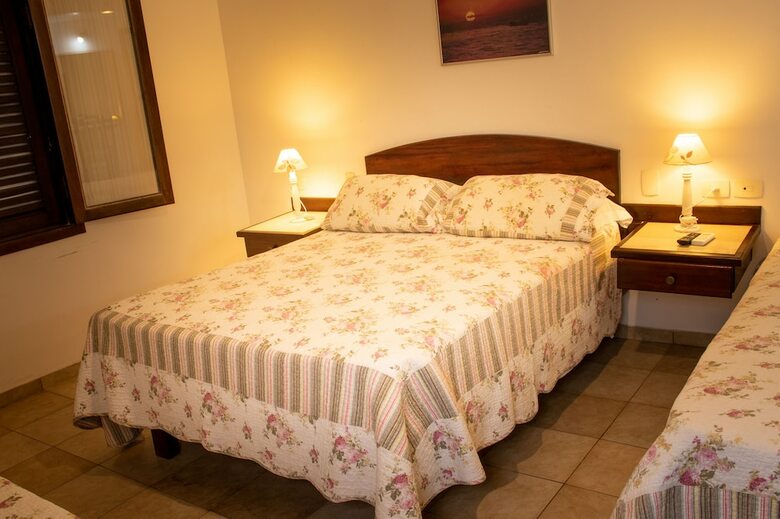 Hostal Pousada Casa Amarela