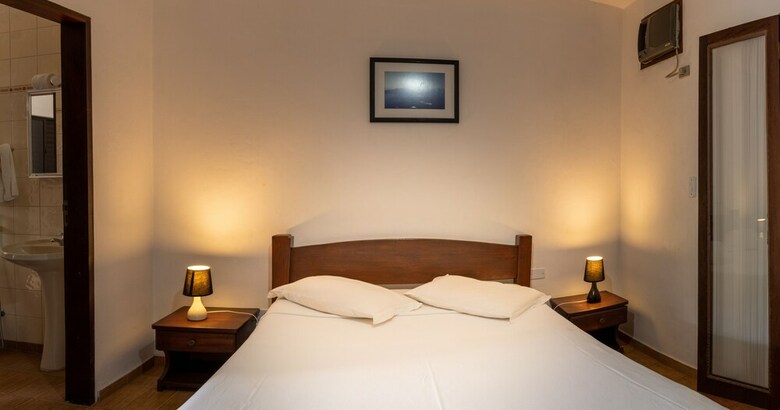 Hostal Pousada Casa Amarela