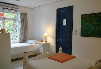 Hostal Pousada Dos Hibiscos