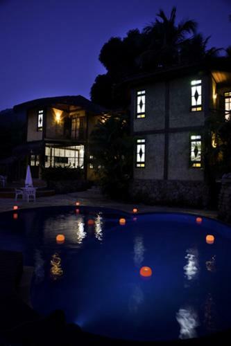 Hostal Pousada Villaggio Assis