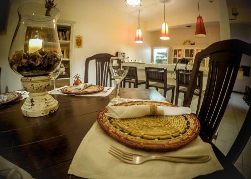 Hostal Porto Dos Casais Guest House Itacar�