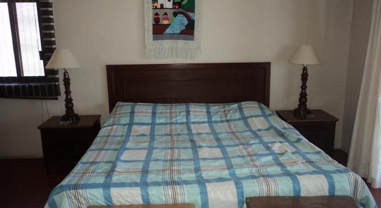 Aparthotel La Casa Contenta