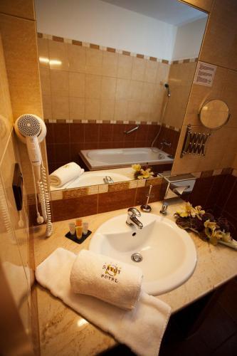 Hotel Savoy