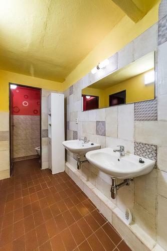 Travel Hostel