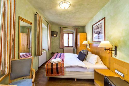 Hostal Pension U Hada