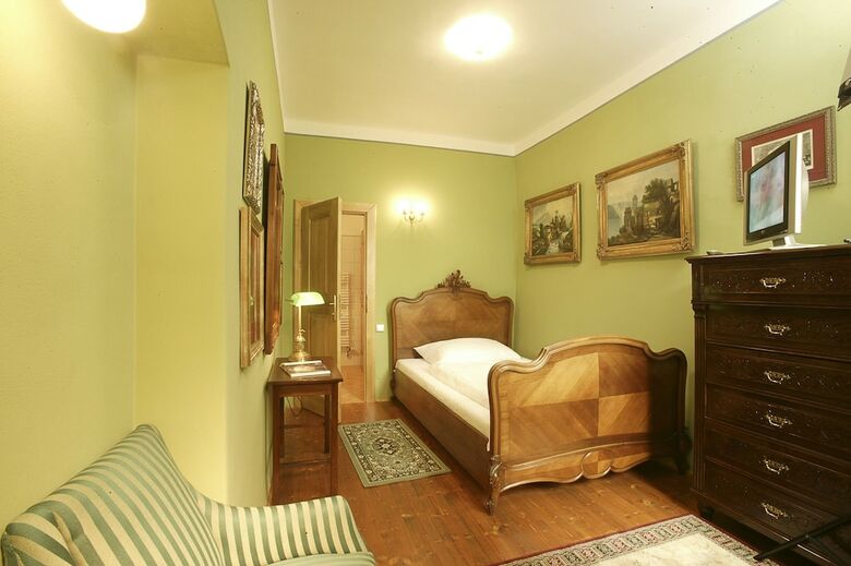 Hotel Leonardo