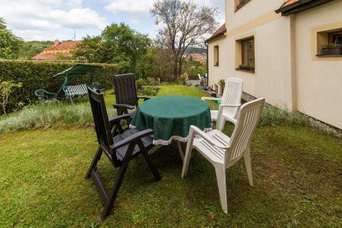 Hostal Pension Jana