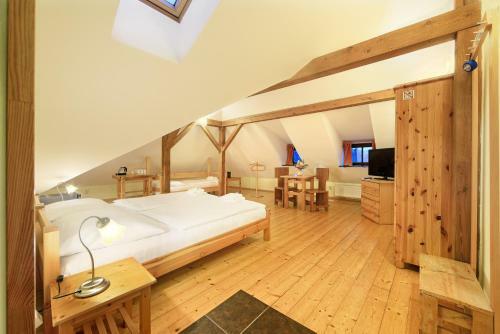 Hotel Garni My?� D�ra