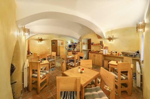 Hotel Garni My?� D�ra