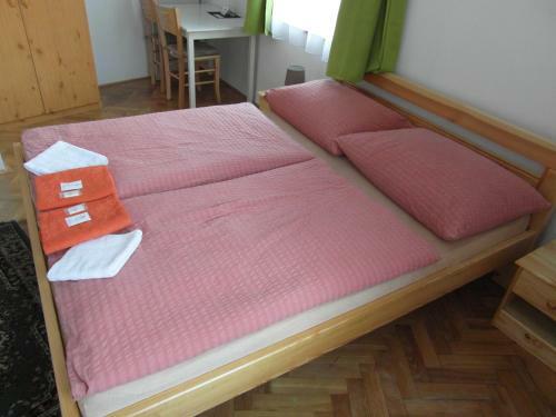Hostal Pension U Soudu