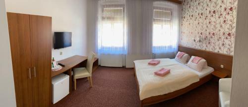 Hostal Pension Falko