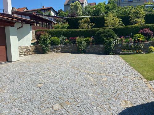 Hostal Pension Falko