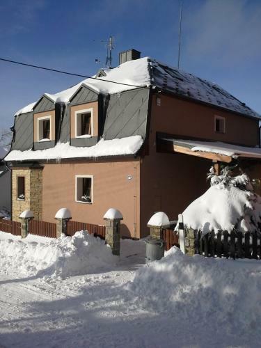 Hostal Pension H.blatn�