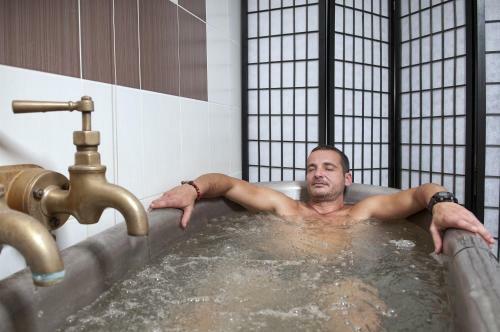 Windsor Medical Complex & Spa Hotel